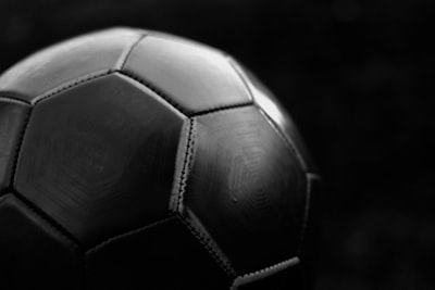دوري أبطال أوروبا للسيدات 2023القنوات الناقلة والمباريات الأكثر إثارة