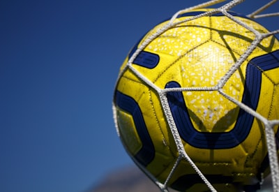 فيفا موبايل مهكرة كوينز لا نهائي اخر اصداردليلك الشامل للتحميل والاستمتاع